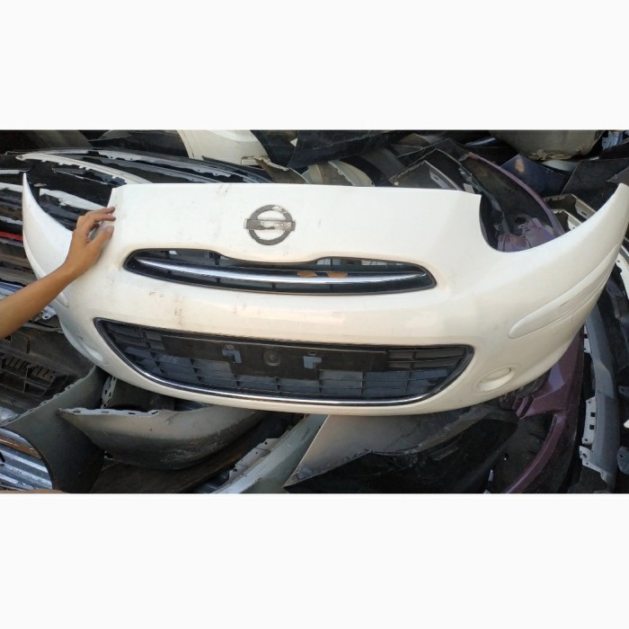 BEMPER BUMPER DEPAN NISSAN MARCH KOMPLIT