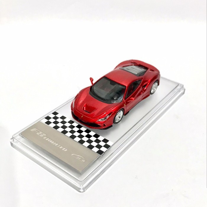 Diecast Mobil F8 Tributo skala 1:64