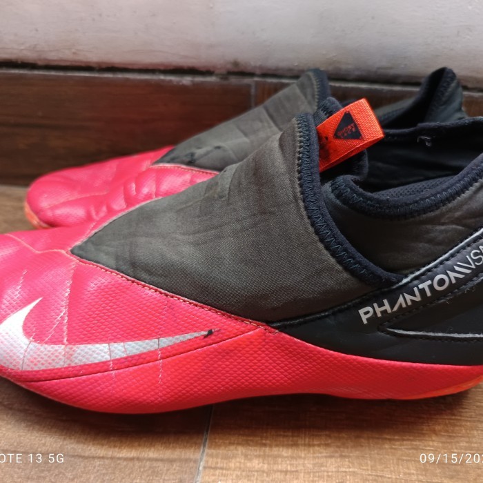 SEPATU BOLA NIKE PHANTOM ORIGINAL