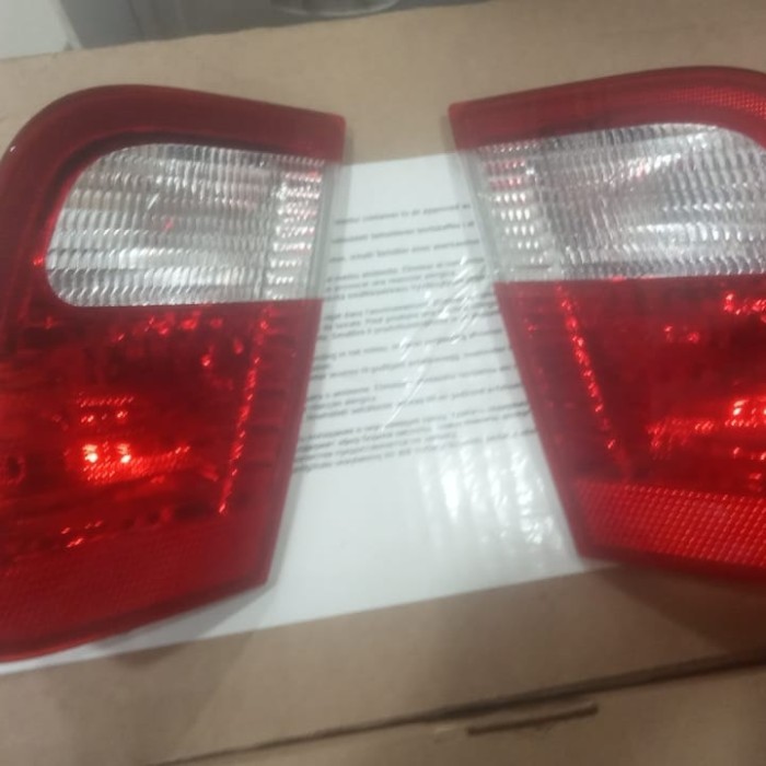 Stoplamp Bagasi BMW E46 Pre Facelift Original