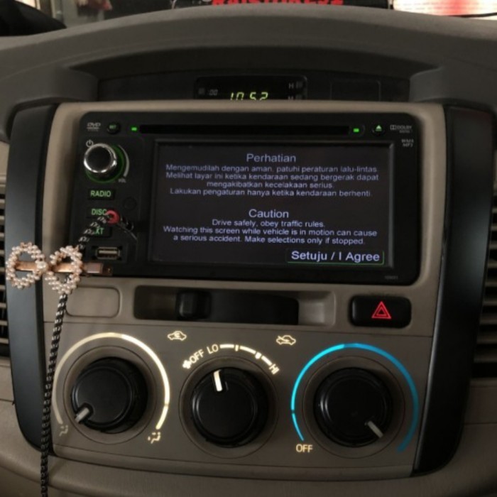 LAMPU LED INDIKATOR PANEL AC INNOVA FORTUNER OLD