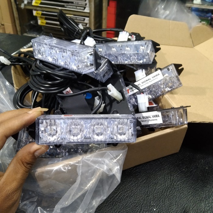 LAMPU LED DRL MOBIL WARNA BIRU 2PCS