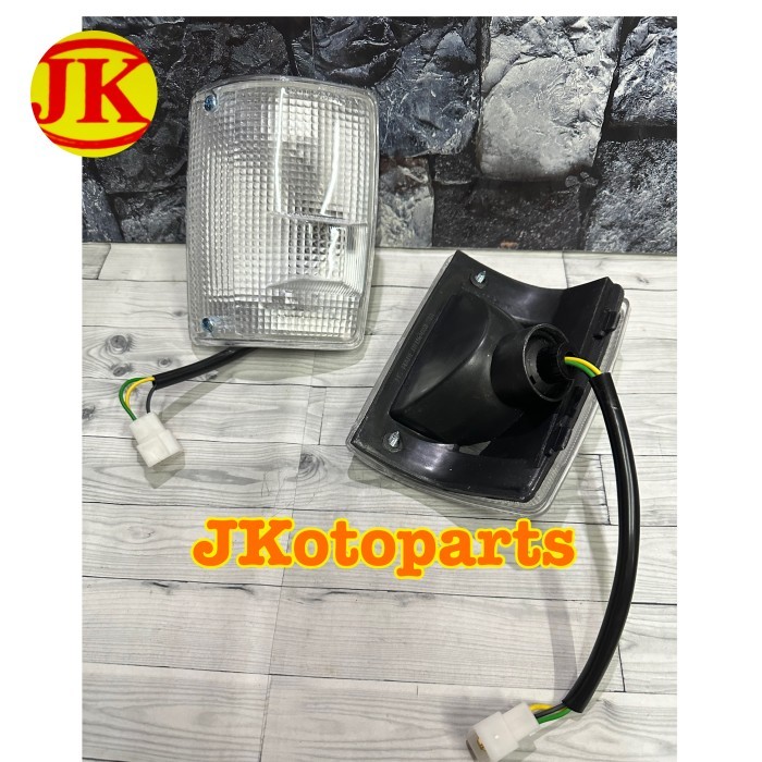 LAMPU SEN PANTHER KOTAK