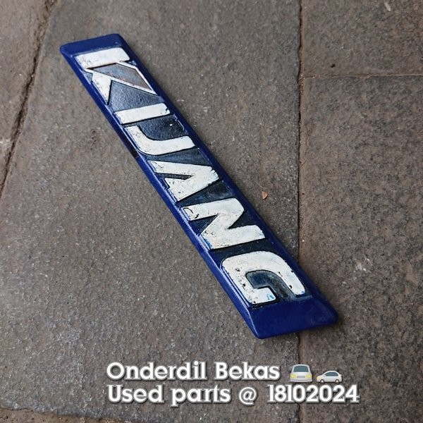 Emblem Fender Kijang Super Grand Original 1 Pcs (2Nd)