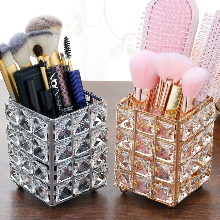 

CRYSTAL VASE TEMPAT PENYIMPAN BRUSH/PENSIL DLL