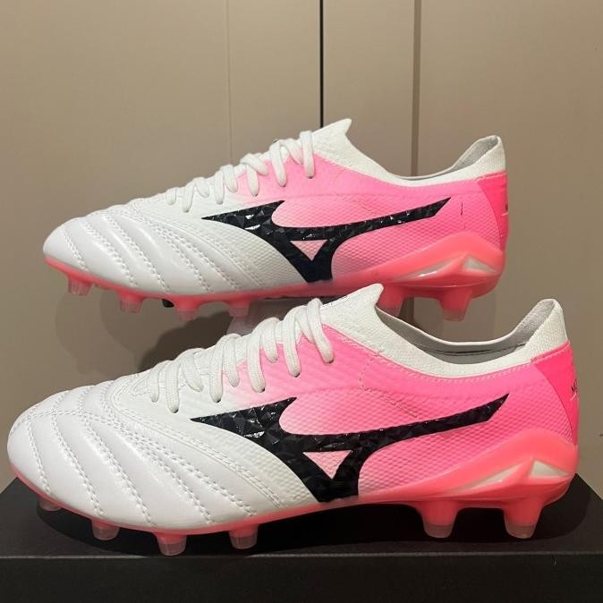 Sepatu Bola Mizuno Morelia Beta 4 White Pink Black FG SUM