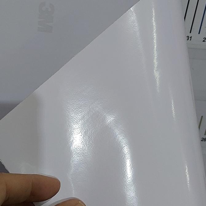 

Sale 3M Vinyl Putih Glossy