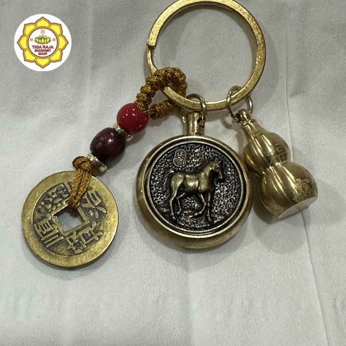 Gantungan Kunci Shio Holo Koin Dan Pelindung Shio Kuda