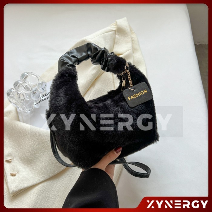 [COD] [KOLIN] Tas Mini Selempang Wanita Model Bulu Lembut/Tas Modis Kasual - Hitam D2M38