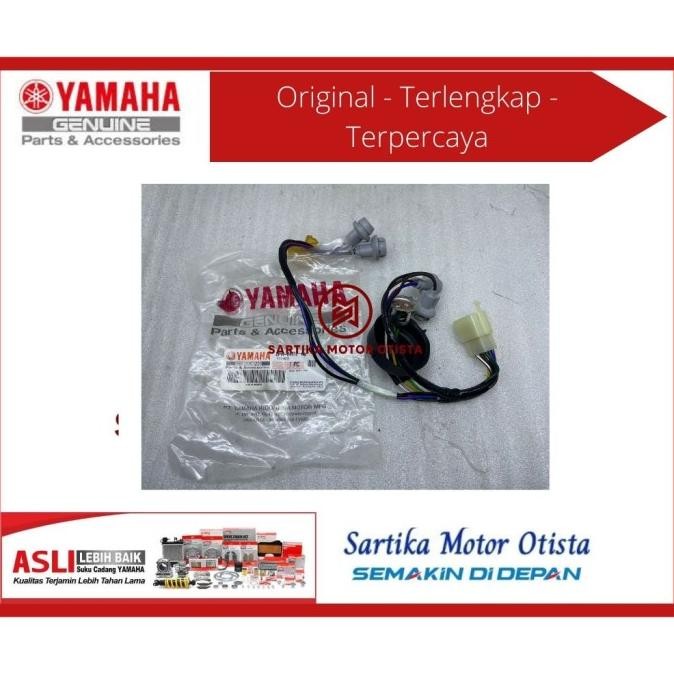 BESS SELLER ORIGINAL HOLDER SOCKET / SOKET LAMPU DEPAN (2PH1) YAMAHA MIO M3