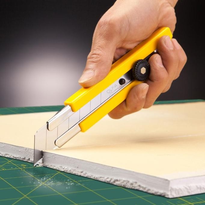 

Berkualitas Pisau Cutter 25mm H-1 Olfa Extra Heavy Duty Cutter
