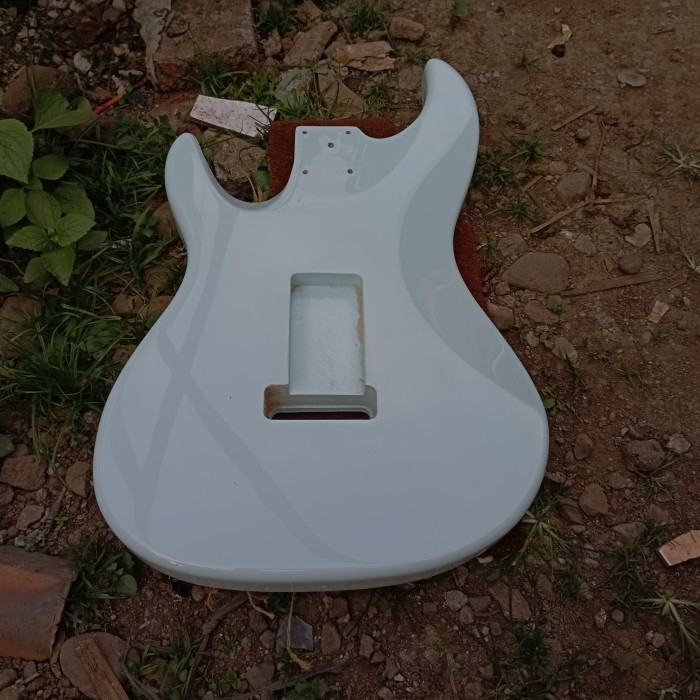 Body Gitar Sire Larry Carlton Sonic Blue Stratocaster Not Fender