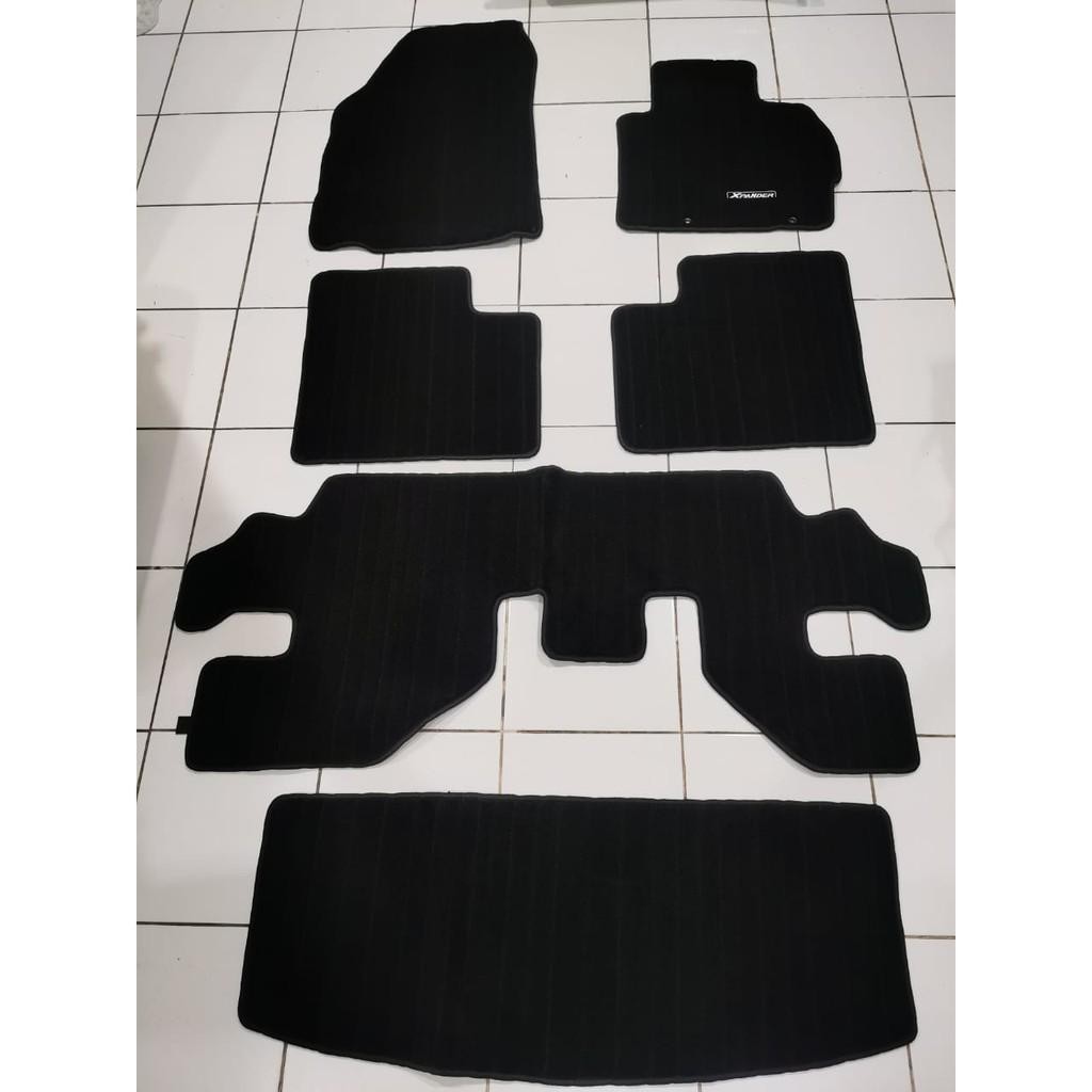 Karpet Bludru Mitsubishi Xpander