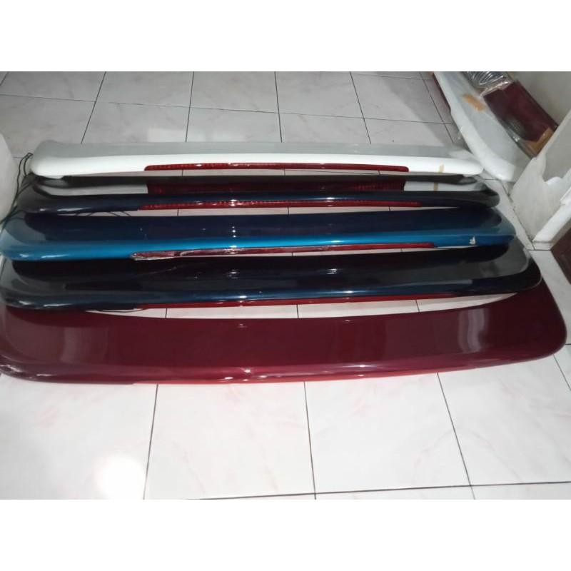 Lampu And Spoiler Timor / Sedan Yang Lain Nya Masuk