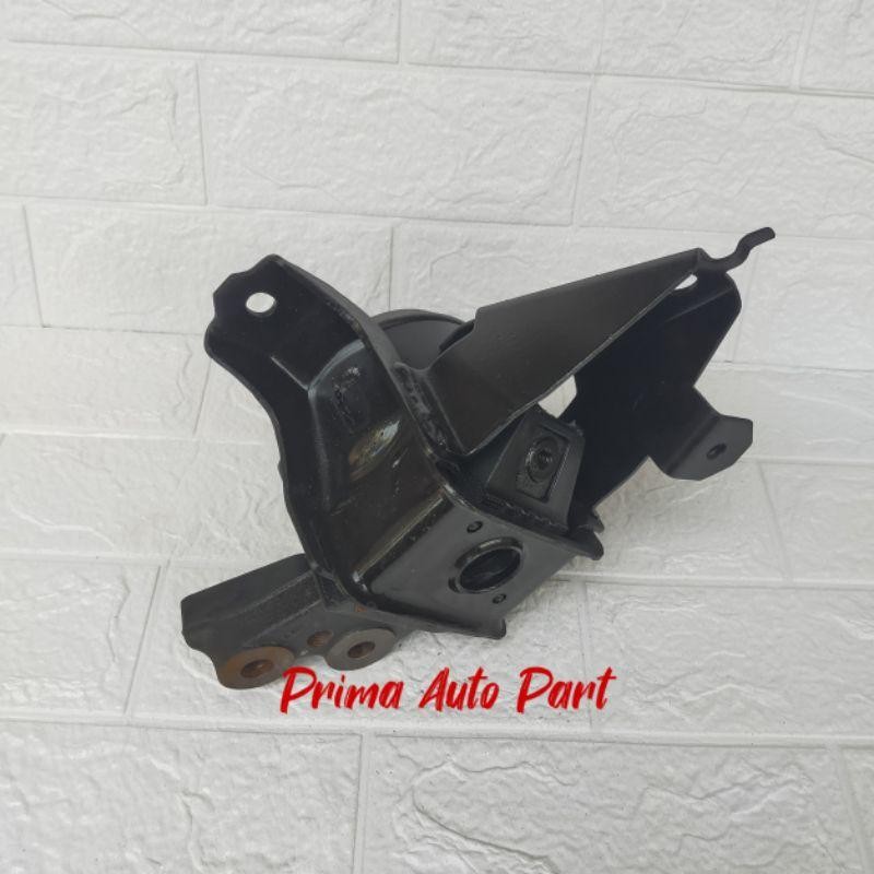 Engine Mounting Karet Dudukan Mesin Rh Agya Ayla Manual 3015-2018