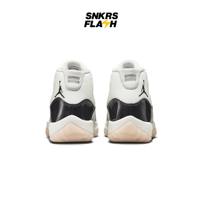 NIKE 11 Retro Neapolitan Sepatu Sneakers Unisex - AR0715101 - Size 37.5