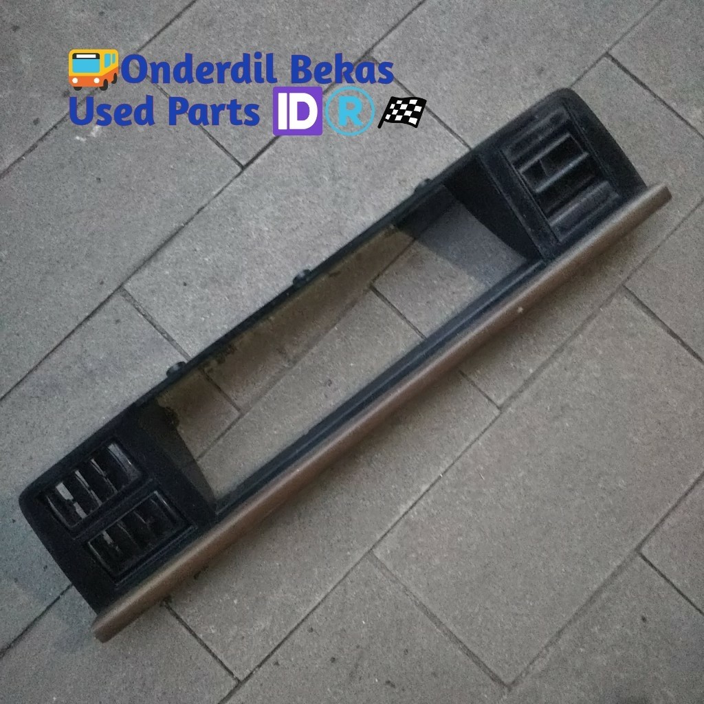 frame cover speedometer Daihatsu charade G10 tahun 1981