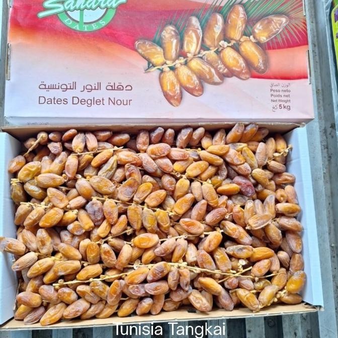 

Baru Kurma Tunisia Tangkai 500Gr Kemasan Repack
