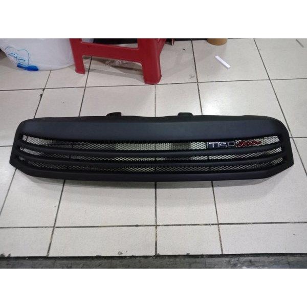 Grill Innova Reborn 2016 - 2018 Trd Sportivo