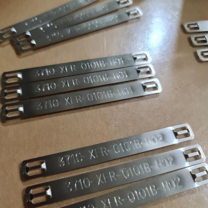 

Promo Panduit Stainless Steel Metal Marker Plate 304 MMP350W38-C + Embossing COD