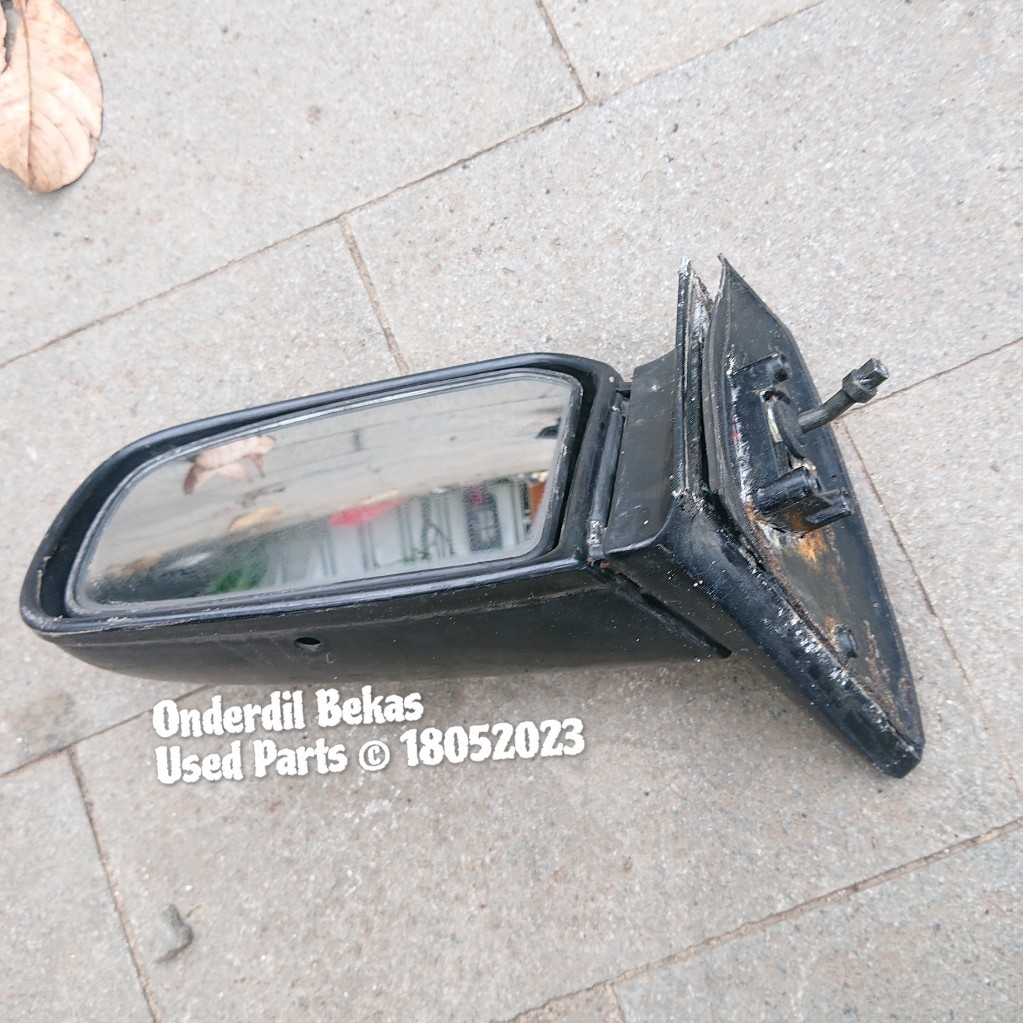 kaca spion Kiri LH mazda 323 manual