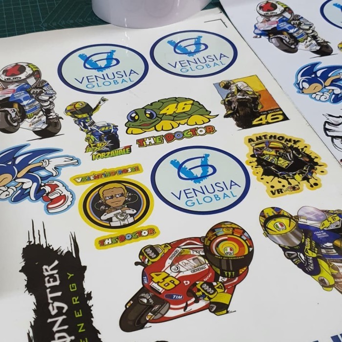 

Bahan Sticker Vinyl Inkjet 120gsm A4*30M - Print Tinta Art/Pigment/Dye