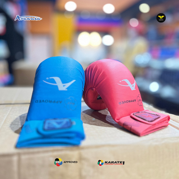 HOT SALE ARAWAZA Karate HAND Protector / GLOVES - WKF Approved