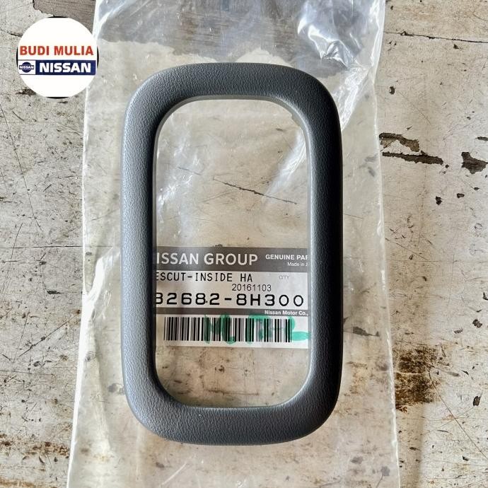 RING GARNISH HANDLE PINTU BELAKANG XTRAIL T30 TERLARIS