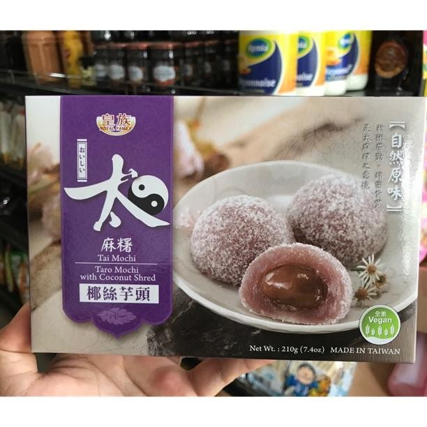 

Royal Family Taro Mochi With Coconut Shred 210g