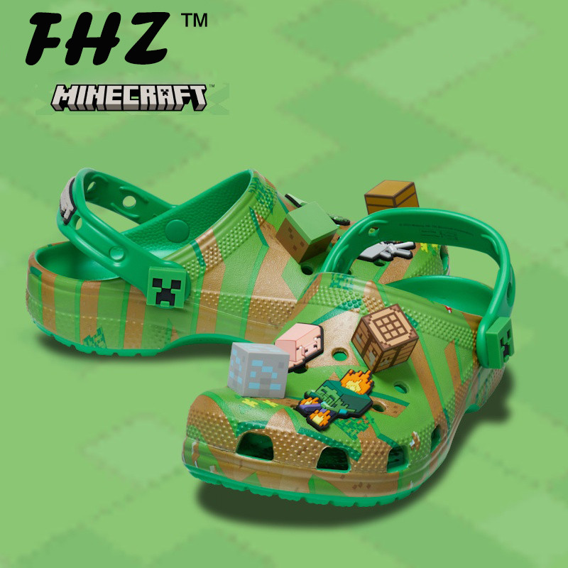 FHZ™ Crocs My World x Crocs Koleksi Anak-anak MINECRAFT ELEVATED CLOG Sepatu Berlubang Edisi Terbata