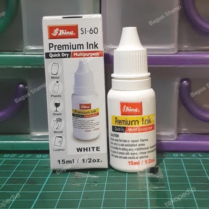 

TERBARU! Tinta Stempel Permanent Putih / Premium / Tahan Air Shiny Putih