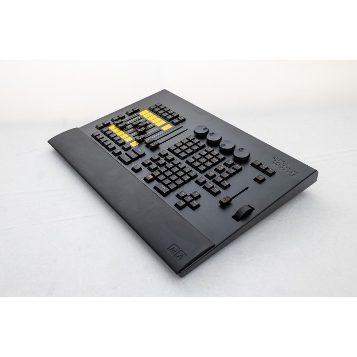 Stage Lighting/ Lighting Console/ Command Wing China Grade A Logo