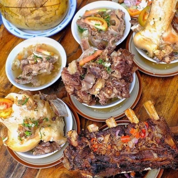 

Sop dan Sate Pak Bayu