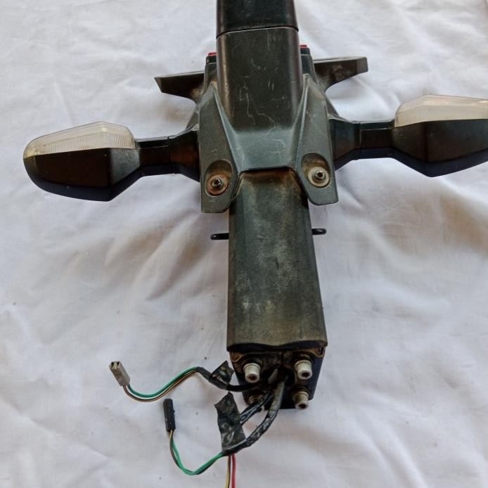 Spakbor Belakang Motor Ninja 250 Fi Mono Bekas