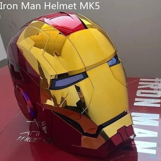 Iron Man Mark 5 / Mark V 1 : 1 Scale Voice and Touch Helmet Terlaris