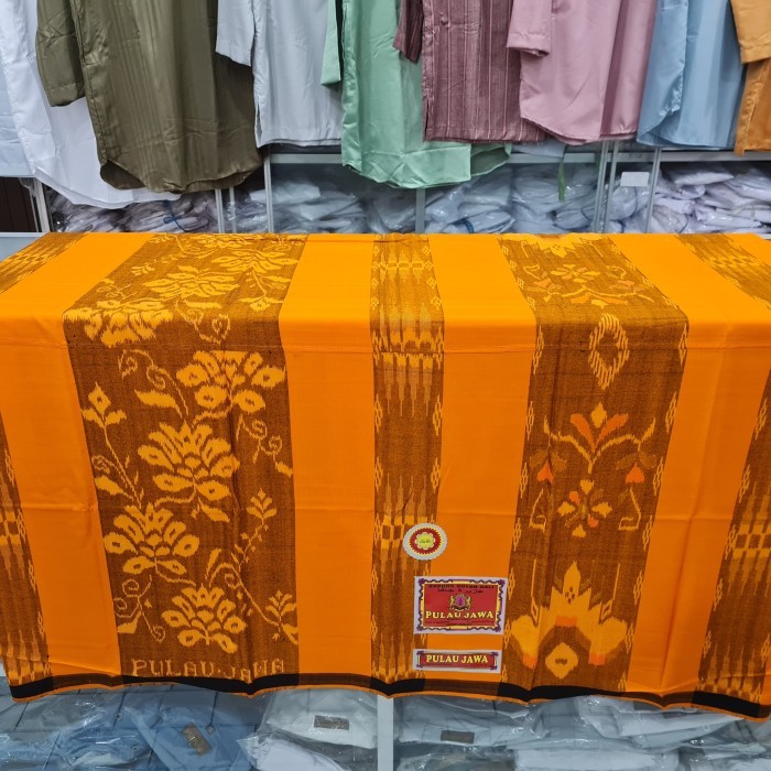 Sarung Tenun Goyor Pulau Jawa Botol Tujuh Liris Kembang