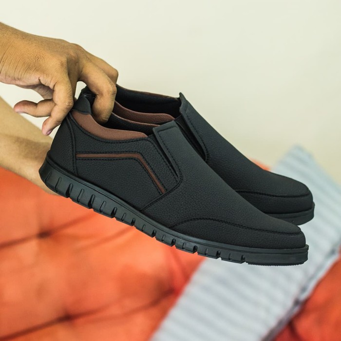 PAULMAY Sepatu Formal Pria Modena 01