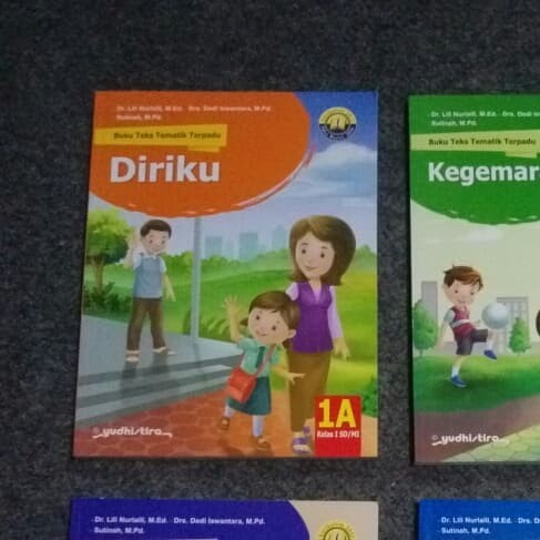 

ORI Tematik Kelas 1 Tema 1 - 8 SD K 13 Yudhistira 1A 1B 1C 1D 1E 1F 1G 1H