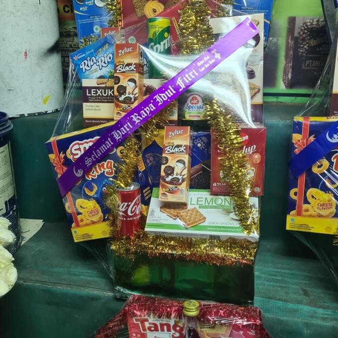 

Parcel Makanan Parsel Hampers Hari Raya Lebaran Natal Imlek Tahun Baru Kusho_Ari