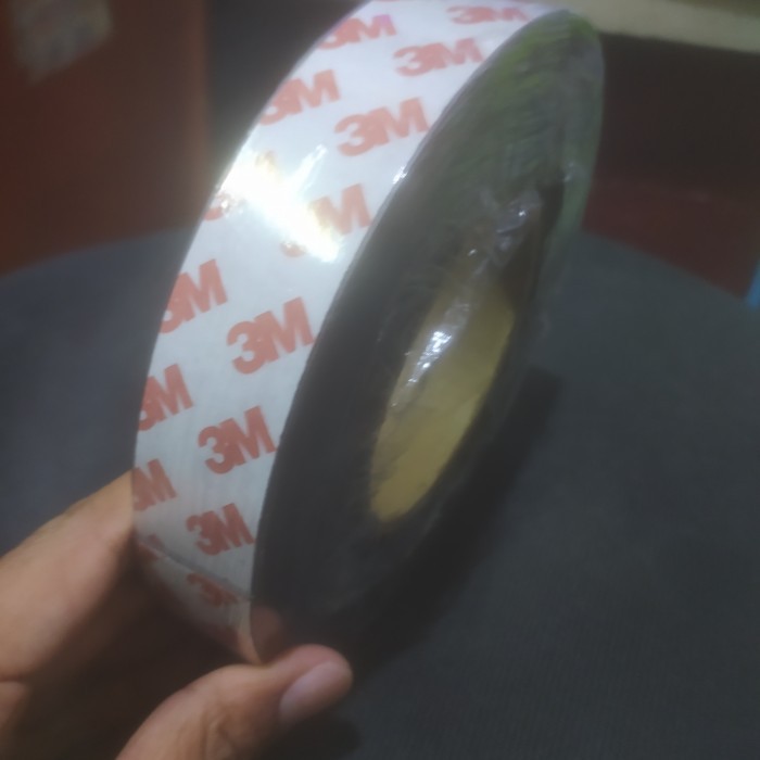 

Double Tape Magnet 3M - Magnet tape - Lakban Magnet strip 1inc x 10m