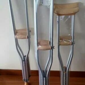 SALE tongkat ketiak/tongkat alat bantu patah tulang kaki