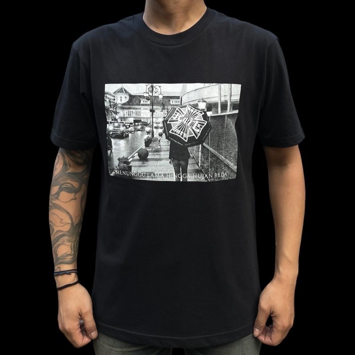 Kaos Koil Hujan Merchandise Band Godincorporated