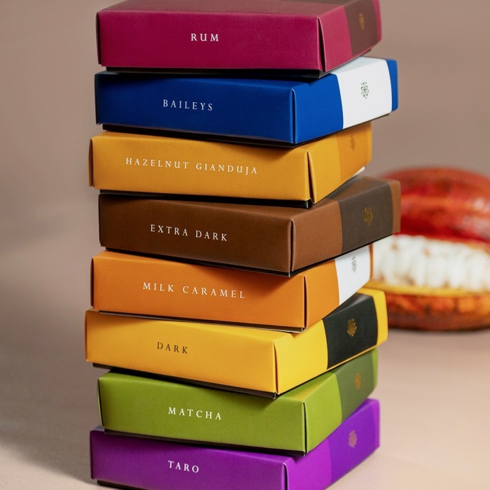 

HEAVENLY CHOCOLATE BALI TERMURAH DI JAKARTA (SQUARE BOX 170 GRAM)