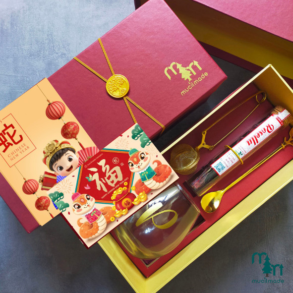 

PAKET KADO IMLEK HADIAH HAMPERS IMLEK PARCEL MAKANAN CNY GIFT SET