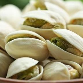 

kacang pistachio 1kg HT