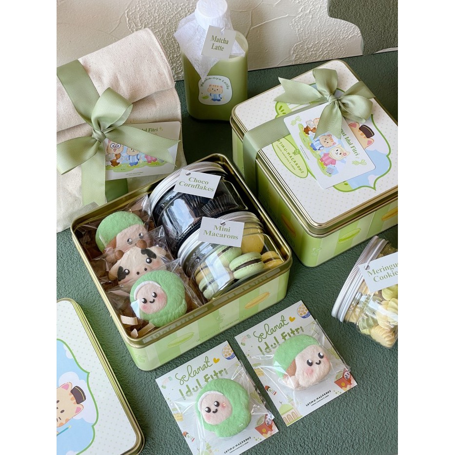 

Hampers Lebaran / Parcel Lebaran / Hadiah Gift / Macarons / Cute