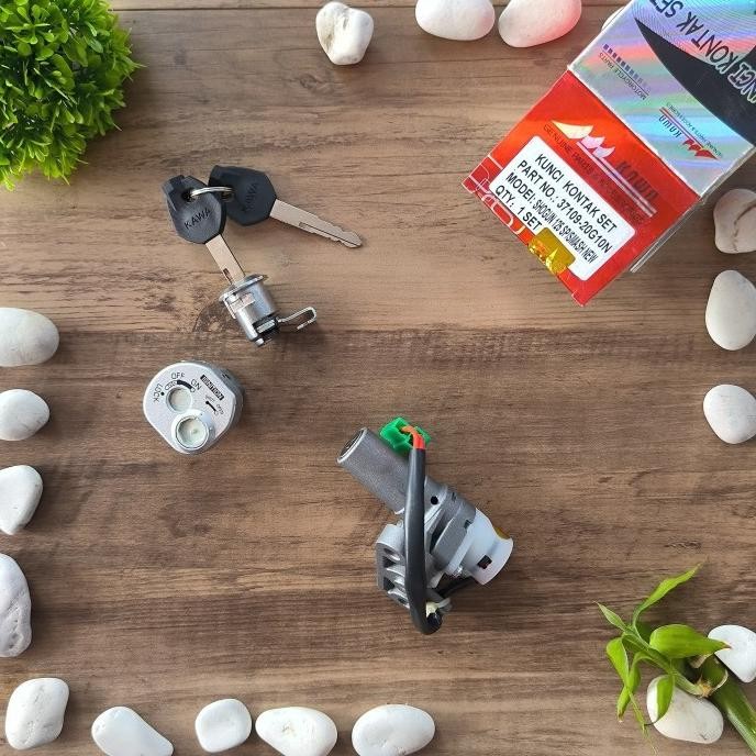 TERMURAH KUNCI KONTAK SET+KUNCI JOK SMASH 110 SMASH NEW SMASH R NEW SHOGUN 125