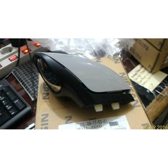 spion fender spakbor nissan xtrail T31 [ SONLO ]