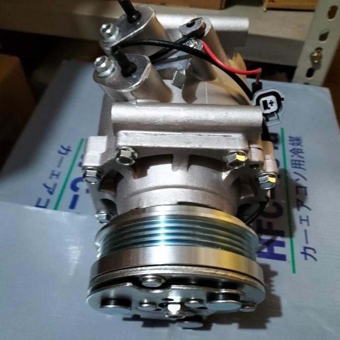 Sale  compresor compressor AC mobil Honda Genio city z crv