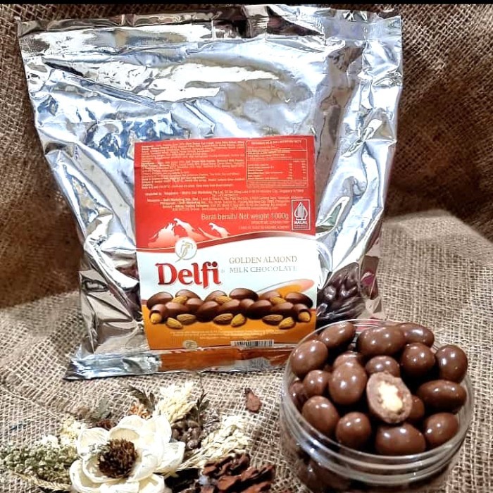 

Coklat Delfi almond dan mede / mete / mente 1kg